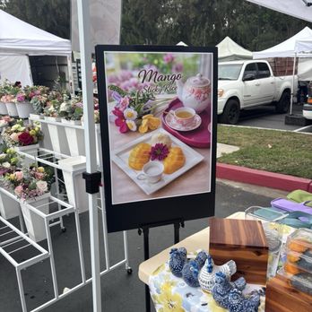Irvine Farmers Market - Mango sticky rice - Farmers Market Near Me - Irvine, California Irvine Farmers Market - Mango sticky rice - Farmers Market Near Me - Irvine, California