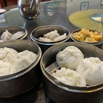 Mandarin Kitchen - Chicken buns, siomai and cilantro dumplings. - Dim Sum Near Me - Minneapolis, Minnesota Mandarin Kitchen - Chicken buns, siomai and cilantro dumplings. - Dim Sum Near Me - Minneapolis, Minnesota