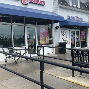 Dunkin' - Store Front ( Yes "ice cream fiends"--there's a Baskin here too.) - Donuts Near Me - Mount Airy, Maryland Dunkin' - Store Front ( Yes "ice cream fiends"--there's a Baskin here too.) - Donuts Near Me - Mount Airy, Maryland