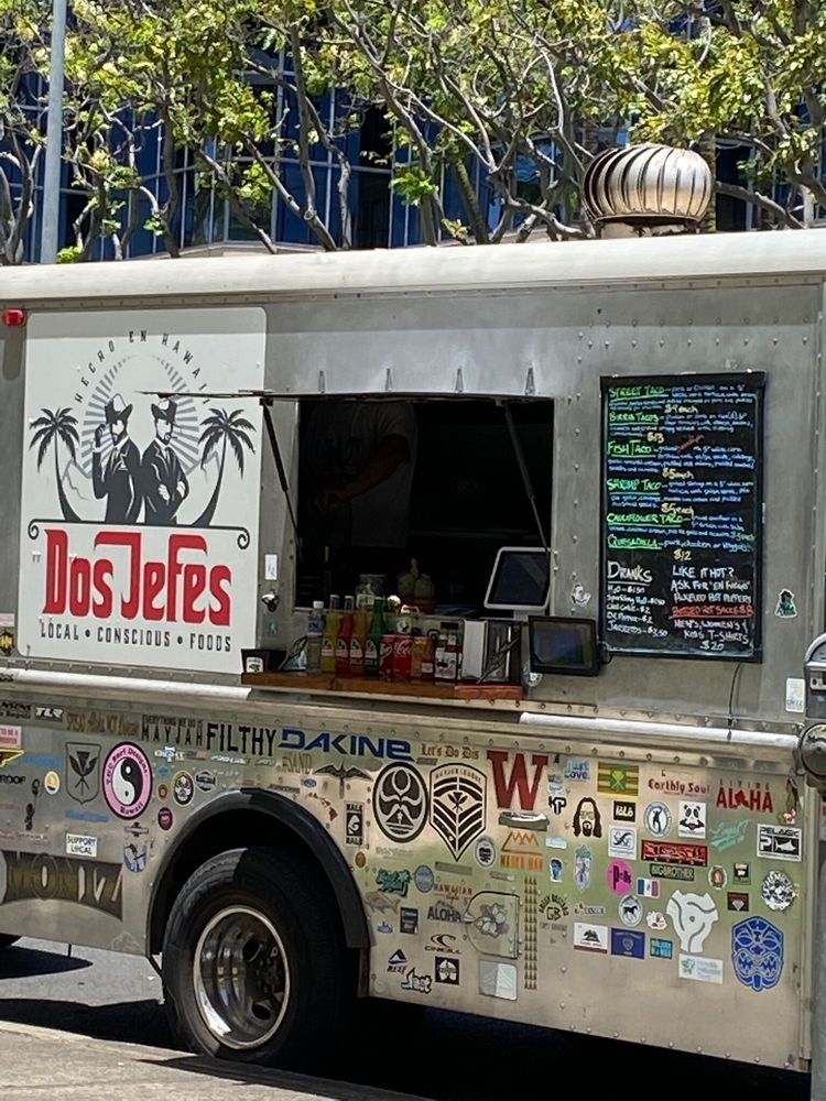 Dos Jefes