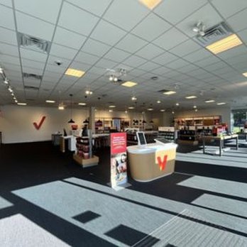 Verizon - Mobile Phones Near Me - Fredericksburg, Virginia Verizon - Mobile Phones Near Me - Fredericksburg, Virginia