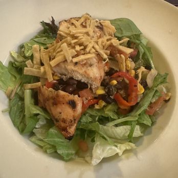 Cascade Grill - Southwest chicken salad - Steakhouses Near Me - Albany, Oregon