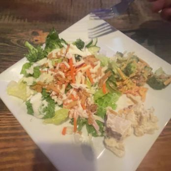 Ruby Tuesday - Garden salad (variety of options to choose from). - American Near Me - Las Cruces, New Mexico