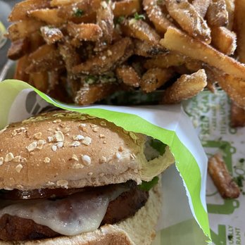 BurgerFi - Burgers Near Me - Orlando, Florida