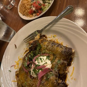 El Milagro Azteca - Enchiladas de mole- chicken - Mexican Near Me - St. Louis, Missouri El Milagro Azteca - Enchiladas de mole- chicken - Mexican Near Me - St. Louis, Missouri