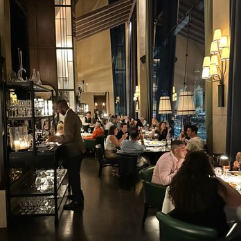 Tre Dita - Dining Room - Italian Near Me - Chicago, Illinois