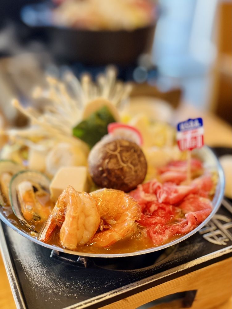 CALIFORNIA HOT POT CLOSED Updated May 2024 1185 Photos & 760