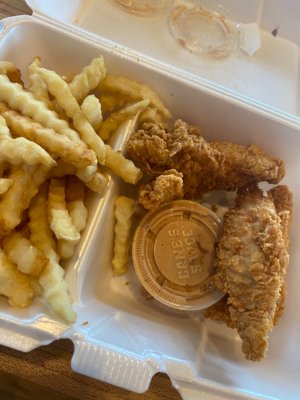 Raising Cane's Chicken Fingers by null