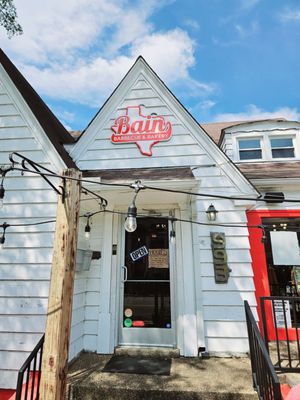 Bain Barbecue by null