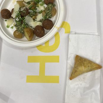 Ikea - IKEA Plant based meatballs and pesto potatoes topped with Parmesan & samosa - Furniture Stores Near Me - Scarborough, Ontario