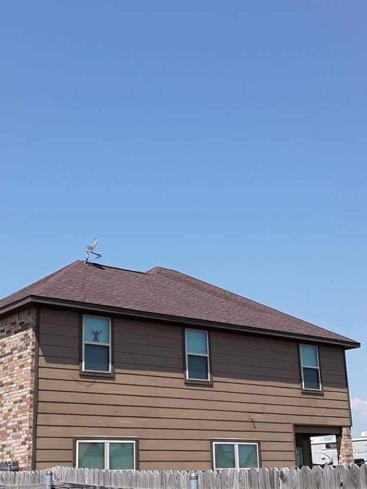 Slide of YFM Roofing