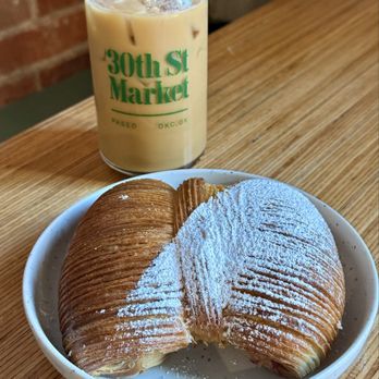 30th St Market - Iced Vanilla Cinnamon Latte and Raspberry Almond Bow Croissant - Coffee & Tea Near Me - Oklahoma City, Oklahoma