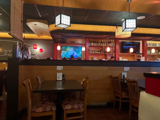 Tomoyama sushi by null