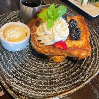 Cafe De Olla - American Near Me - Burbank, California