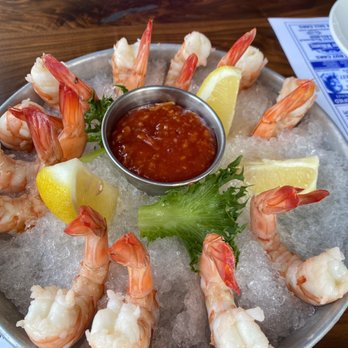 Crows Nest - Seafood Near Me - Warwick, Rhode Island