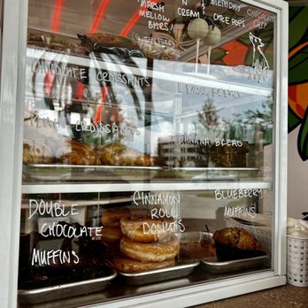 Foxtail Coffee - Snacks -pastries, muffins, breads and doughnuts. - Coffee & Tea Near Me - Orlando, Florida Foxtail Coffee - Snacks -pastries, muffins, breads and doughnuts. - Coffee & Tea Near Me - Orlando, Florida