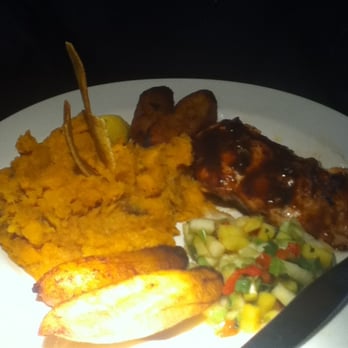 Bahama Breeze - Salmon with sweet potato purée - Seafood Near Me - Cherry Hill, New Jersey Bahama Breeze - Salmon with sweet potato purée - Seafood Near Me - Cherry Hill, New Jersey
