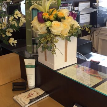 LongStemBox - Long stem Flowers in a box.. - Florists Near Me - Houston, Texas