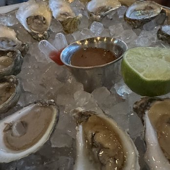Otto’s High Dive - Raw oysters - Cocktail Bars Near Me - Orlando, Florida Otto’s High Dive - Raw oysters - Cocktail Bars Near Me - Orlando, Florida