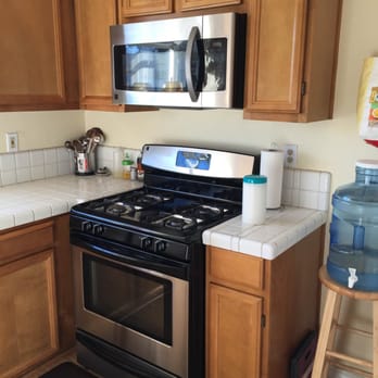 InstaMaids - My stove was well cleaned and looks shining. - Home Cleaning Near Me