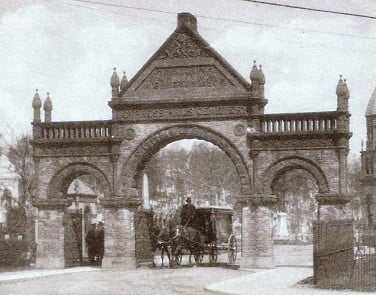 Cypress Hills Cemetery by null