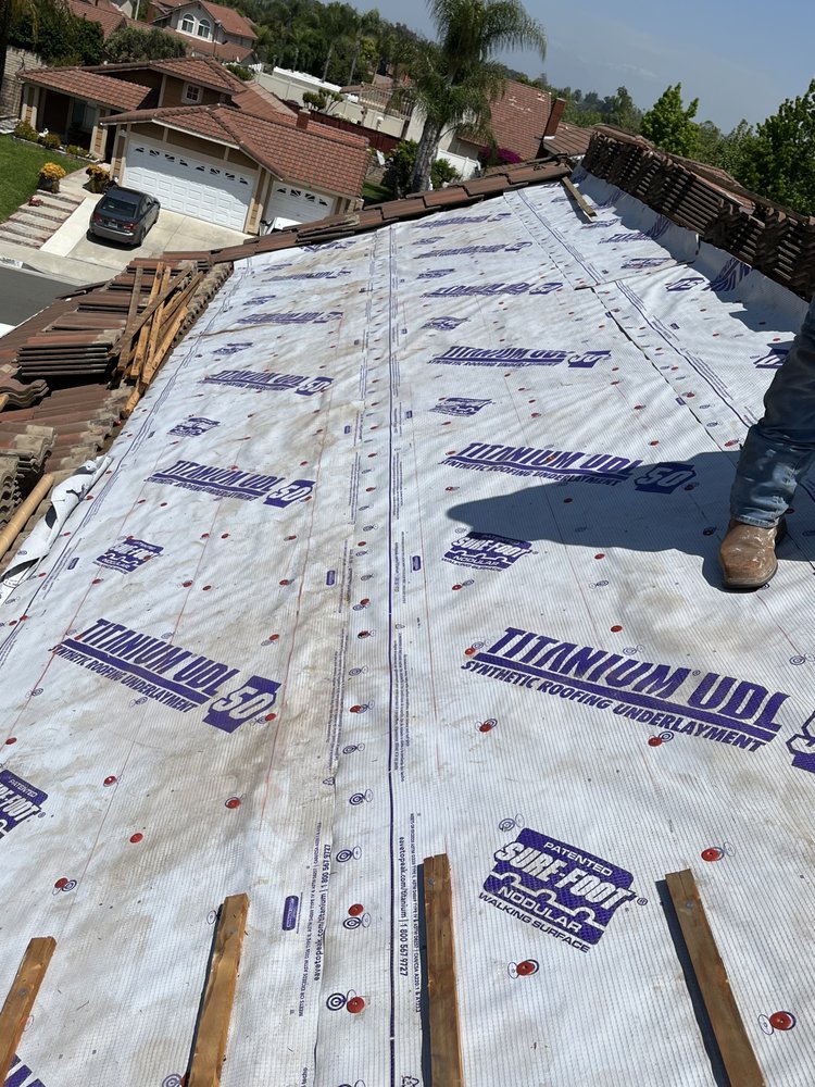 Slide of AFG Roofing Services