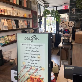 Brew Coffee Lab - Coffee & Tea Near Me - Des Plaines, Illinois