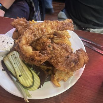 The Crow's Nest - Fish and chips - Breakfast & Brunch Near Me - Maplewood, Missouri