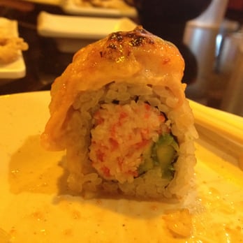 Maneki Sushi - Lion King Roll ($11.50) - Japanese Near Me - Union City, California Maneki Sushi - Lion King Roll ($11.50) - Japanese Near Me - Union City, California