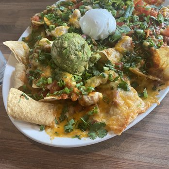 Yard House - Chicken Nachos** - New American Near Me - Cincinnati, Ohio Yard House - Chicken Nachos** - New American Near Me - Cincinnati, Ohio