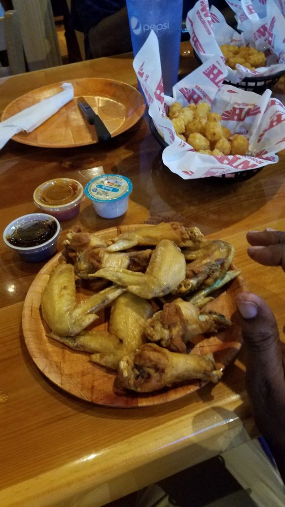 WINGHOUSE OF DORAL CLOSED with 261 Reviews & 147 Photos 2000 NW