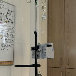 Valleywise Health - IV pole