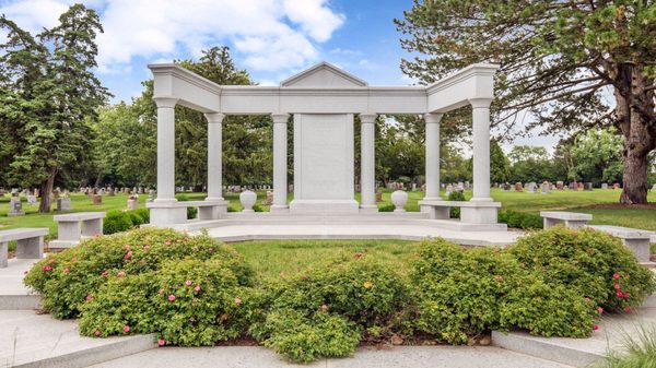 DAVISON-FULTON WOODLAND CHAPEL - Updated October 2025 - 13 Photos ...