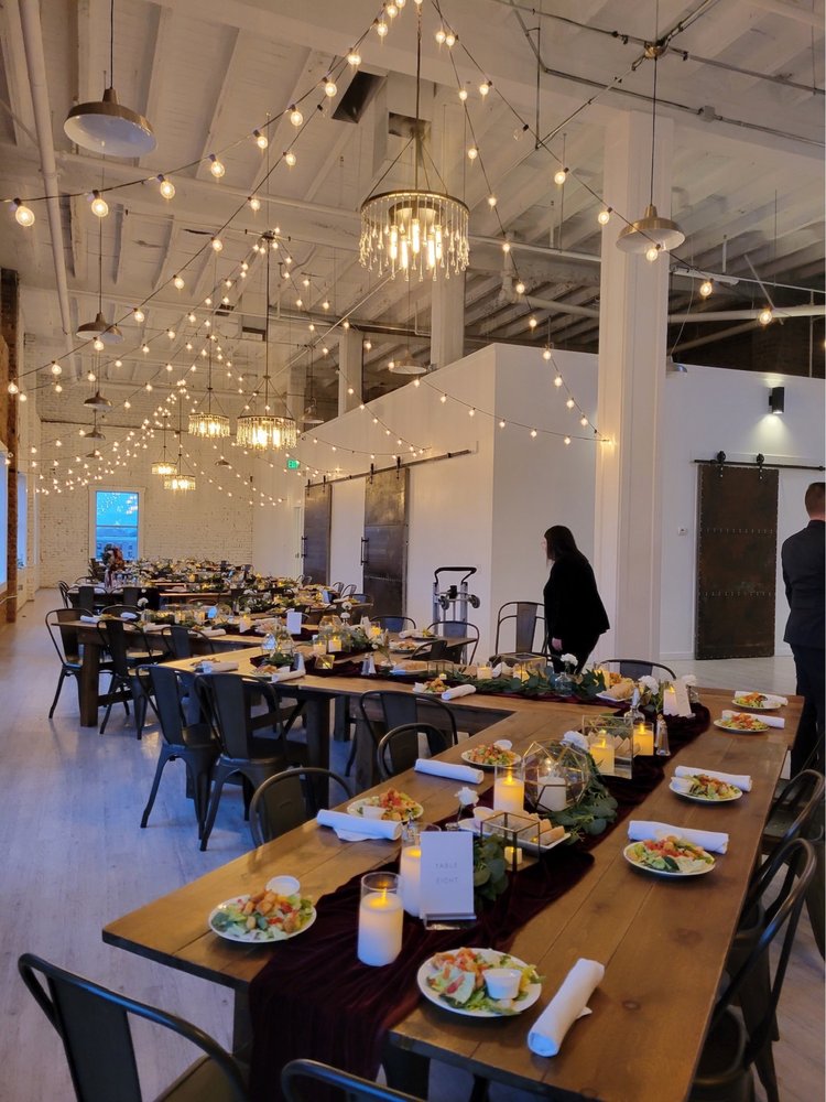 Food from Hug-Hes American Kitchen