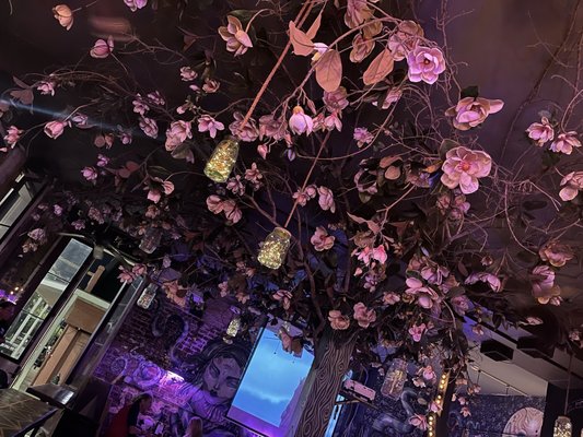 Rampart Treehouse by null