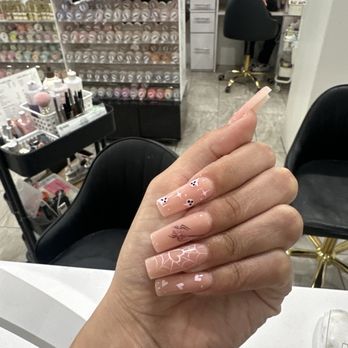 Titop Nails - Nail Salons Near Me - Los Angeles, California Titop Nails - Nail Salons Near Me - Los Angeles, California