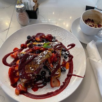 Toast Kitchen & Bar - Crunch Berry French Toast (the best ever) - Breakfast & Brunch Near Me - Brea, California Toast Kitchen & Bar - Crunch Berry French Toast (the best ever) - Breakfast & Brunch Near Me - Brea, California