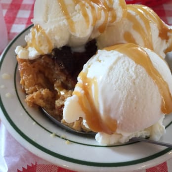 Red State BBQ - Peach bread with honey bourbon vanilla ice cream - Barbeque Near Me - Lexington, Kentucky