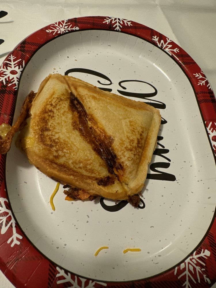 Greathouses Gourment Grilled Cheese Logo