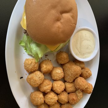 The Towne Pub Restaurant - a burger and tater tots - American Near Me - Leavenworth, Kansas The Towne Pub Restaurant - a burger and tater tots - American Near Me - Leavenworth, Kansas