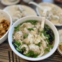 Noodles, wonton soup, Green Chive Pockets, Scallop with Shrimp & Pork Dumplings