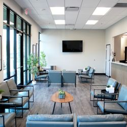 Valley Oaks Medical Group - Blue Diamond