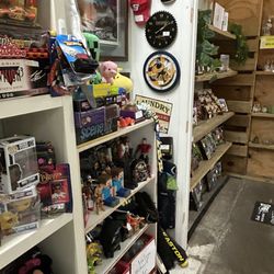 Vintage Garage Antiques