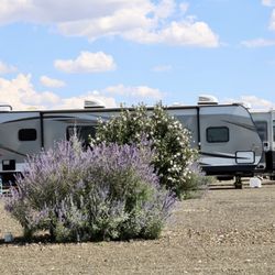 Country Sunset RV Park - Level and Clean Sites