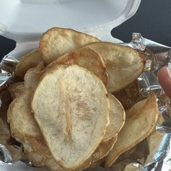 Mac's Barbeque - Home made potato chips
