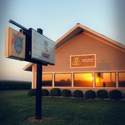 Uncle B’s Bar and Grill