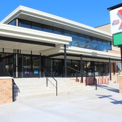 Appleton YMCA - Appleton YMCA front entrance