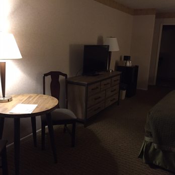 Yosemite Cedar Lodge - Hotels Near Me - El Portal, California
