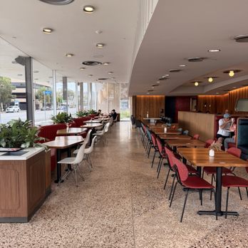 Chick-fil-A - Fast Food Near Me - Sherman Oaks, California