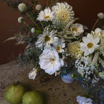 Papillon Floral - Sending Sympathy Arrangement - Florists Near Me - Windsor, California Papillon Floral - Sending Sympathy Arrangement - Florists Near Me - Windsor, California